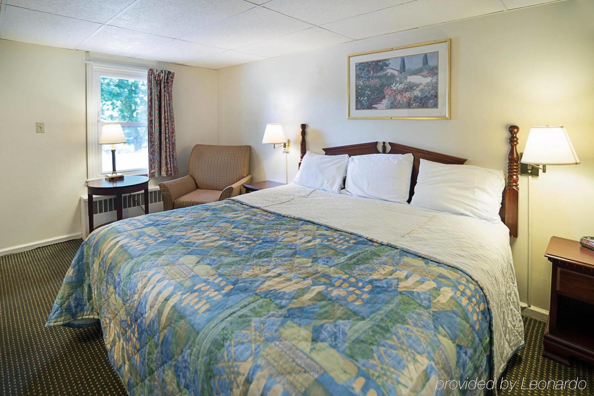 Rodeway Inn Westminster Eksteriør bilde