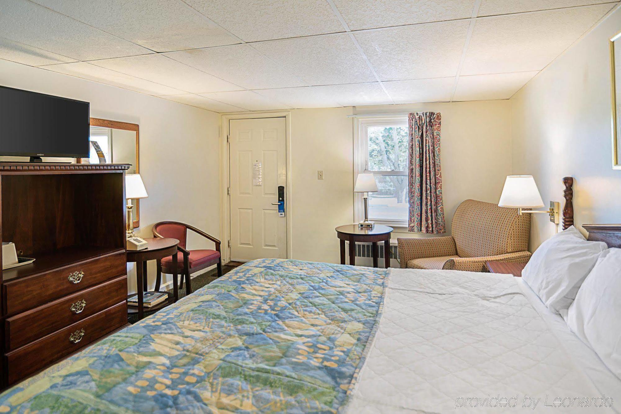 Rodeway Inn Westminster Eksteriør bilde